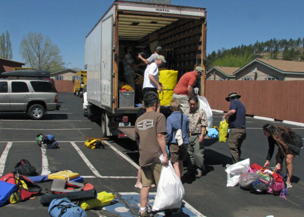 Truck loading DG