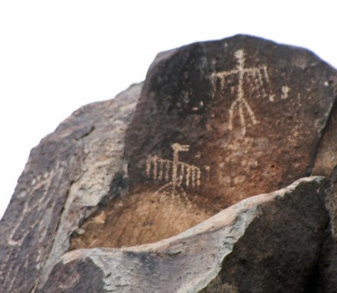 Thunderbird petroglyphs at Three Rivers Petroglyph site in southern New Mexico.