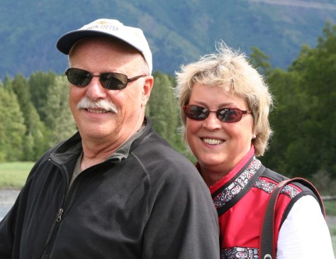 Our friends David and Edie. Edie went to high school with Peggy in Port Clinton Ohio. She now works as a CPA in Anchorage. Her husband, David, is a bush pilot working on the North Slope and a published poet.