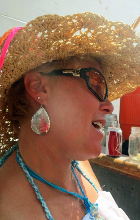 Punkin solemnly recites the wedding vows.