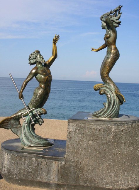 Photo of Triton Nereida sculpture in Puerto Vallarta by Curtis Mekemson.