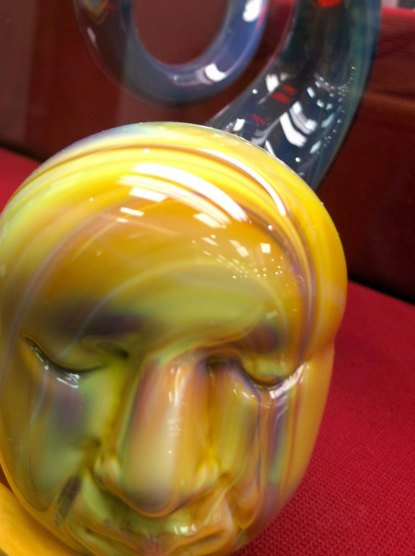 Student art work of Dale Chihuly at the Crater Rock Museum. Photo by Curtis Mekemson.