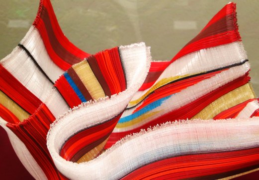 Woven glass sculpture by student of Dale Chihuly at the Crater Rock Museum in Central Point, Oregon. Photo by Curtis Mekemson.