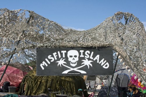 In small print, under the skull and crossbones, this camp declared "I am quite famous at Burning Man."  (Photo by Peggy Mekemson.)
