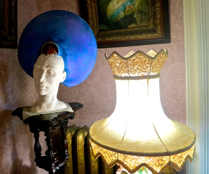 The unique art of Albion Manor in Victoria, British Columbia. Photo by Curtis Mekemson.