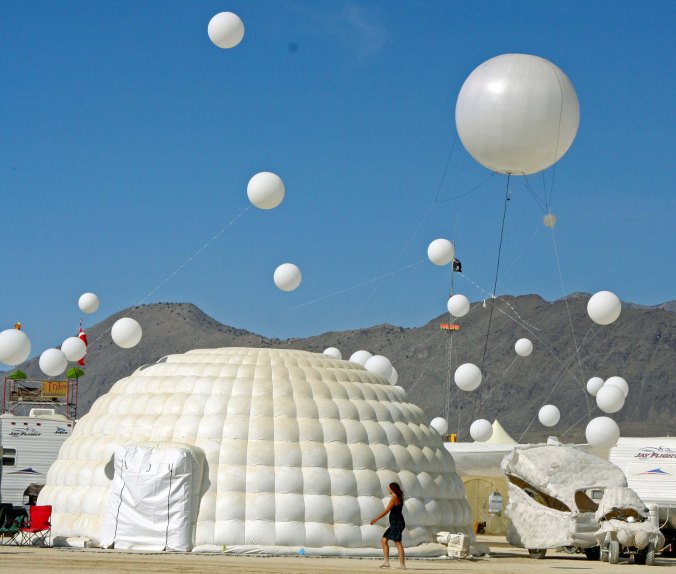 Major tribes with hundreds of members build elaborate camps along the Esplanade.