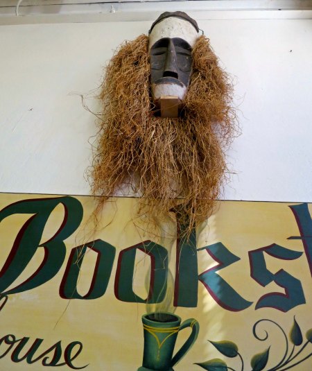 Certainly made me want to go upstairs and check out books...