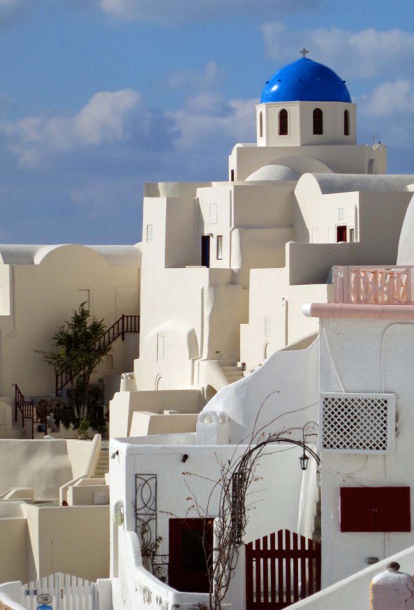 Another photo of the same church that I took. This one from a different angle. A separate post could easily be made on each church in Oia.