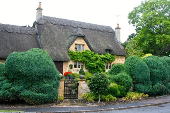 One of my favorite thatched roof homes found while wandering streets away from the village centers.