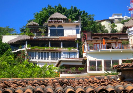 Richard Burton and Elizabeth Taylor had adjoining houses connected by a bridge when they were in Puerto Vallarta for filming The Night of the Iguana in 1964.