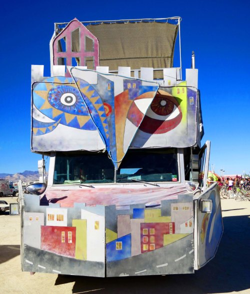 19 Modern Art Mutant Vehicle at Burning Man 2015
