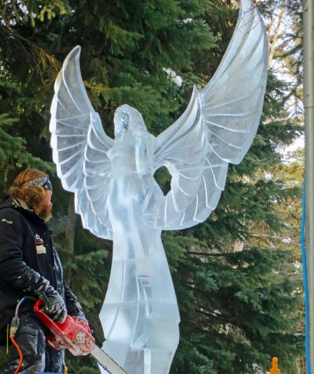 "6 H" ice carving sculpture at 2016 World Ice Art Championships in Fairbanks, Alaska.