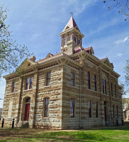 A side view of the City Hall in Throckmorton.