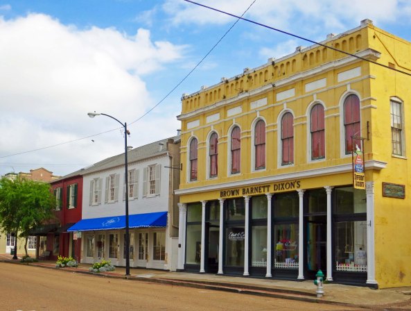 Downtown Natchez, Mississippi on a quiet Sunday.