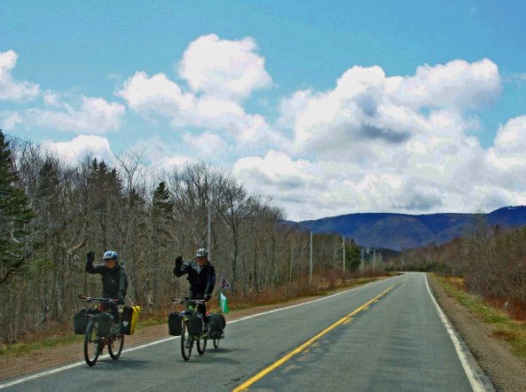 Shortly after we left the church, Peggy and I came on these two bicycle tourists. How appropriate, I thought. The dark cliffs looming in the background would provide the second hardest climb in my whole trip, but that's a story for my next blog.