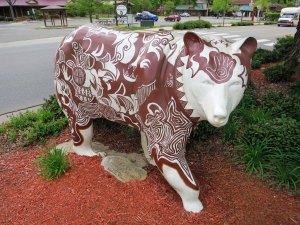 Bear sculpture in Cherokee, North Carolina