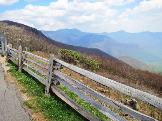 My first stop the next day was at the Craggy Garden's Visitor's Center. It's high location provided a great scenic view of the Black Mountains. The fence was a plus.
