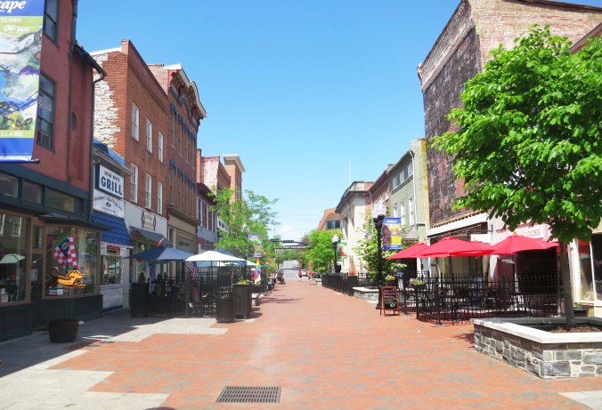 Old Town in Winchester Virginia has bee turned into a pleasant and attractive auto-free zone. Patsy Cline would recognize the buildings.