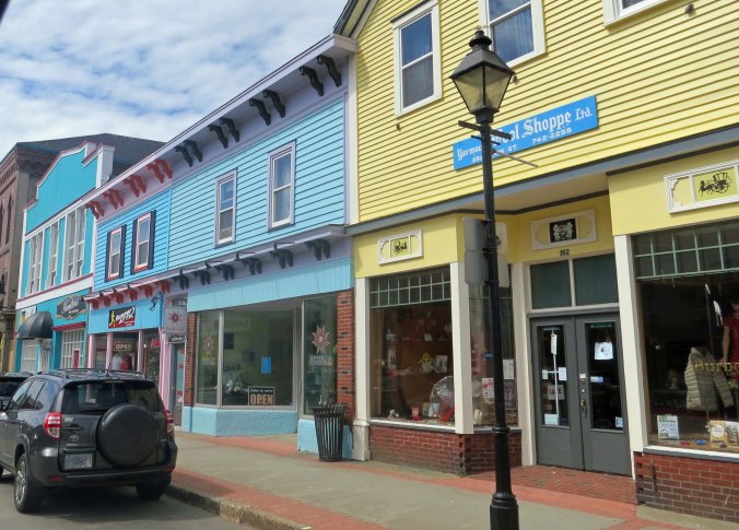 More fun buildings in Yarmouth.