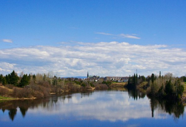 The land flattened out as we neared Lac Saint Jean, providing scenes kill this one.