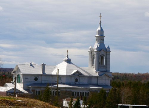 catholic-church along St. Lawrence River