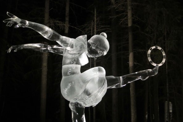 Our first adventure of the year was to journey off to Alaska where we joined our son Tony, his wife, Cammie and our three grandkids for at the World Ice Carving Championships in Fairbanks Alaska. This carving won first prize and served as the January photo for us.