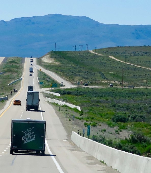 A constant line of traffic heading west on I-80.
