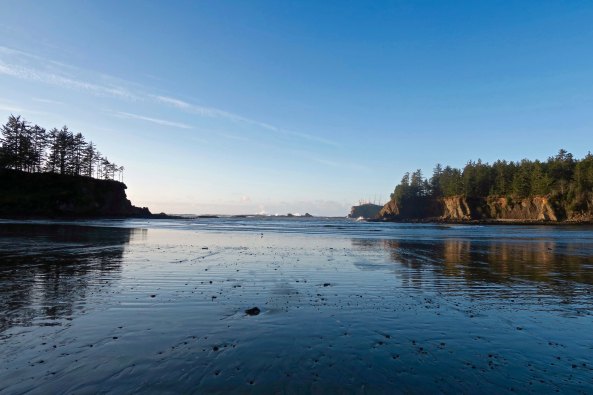 Low tide at Sunset Bay on the Oregon Coast near Coos Bay.