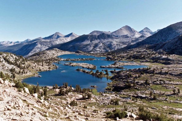 The high Sierras are chockfull of beautiful alpine lakes. Except for very dry years, water is rarely a problem. Often the opposite is true, especially when it comes to crossing creeks and rivers filled with rushing snowmelt. 
