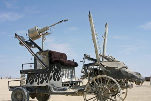 Burning Man mutant vehicle designed to shoot flames into the air.