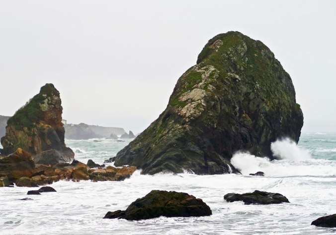 Storm tossed seas at Harris Beach State Park.
