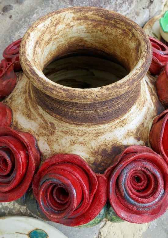 Pottery on Santorini