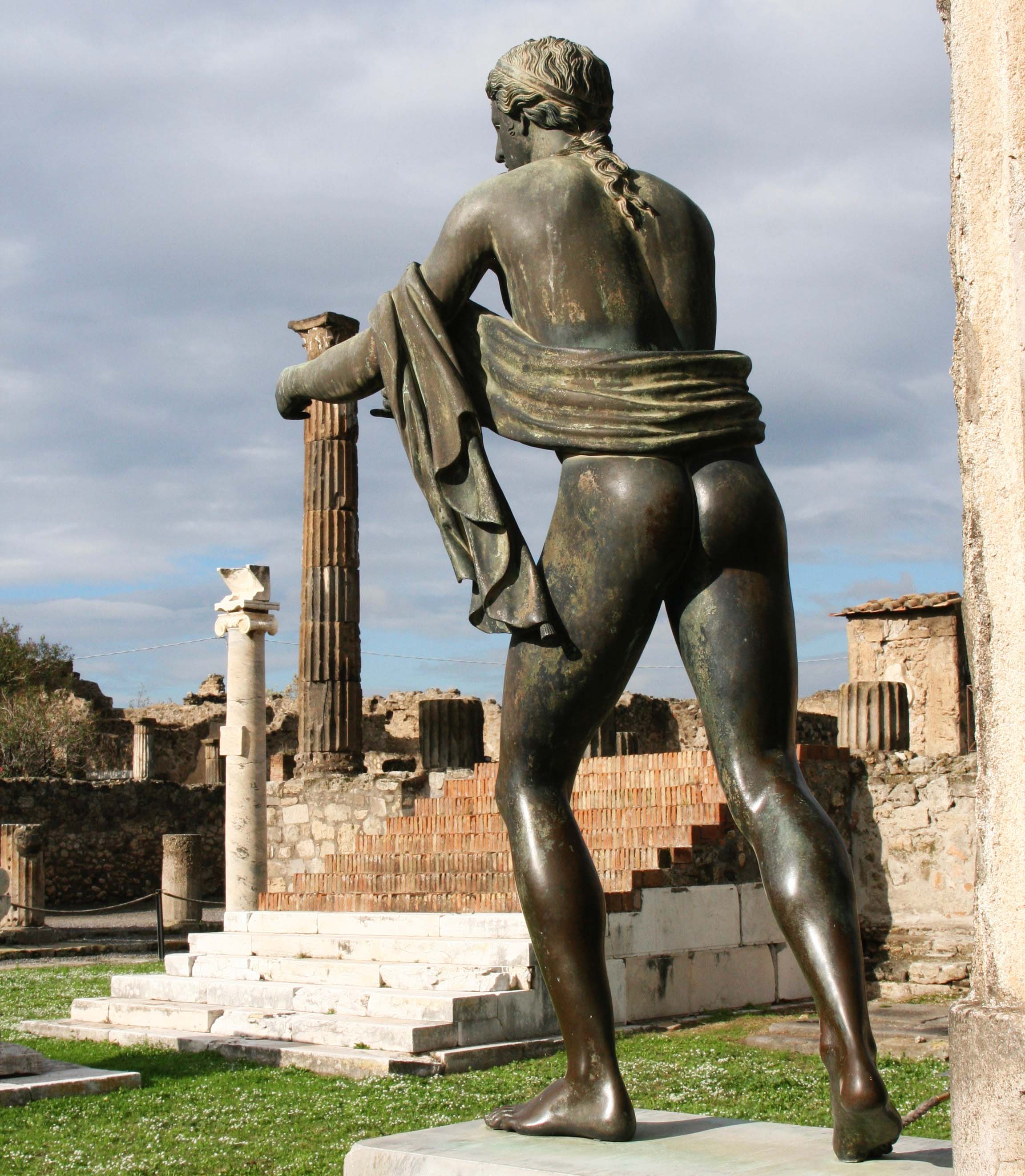 Apollo at Pompeii with his temple