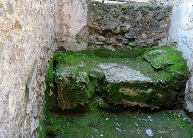 House of Lupenare bed in Pompeii