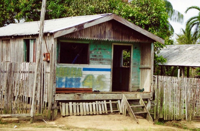 Business in Nova Airao, Brazil