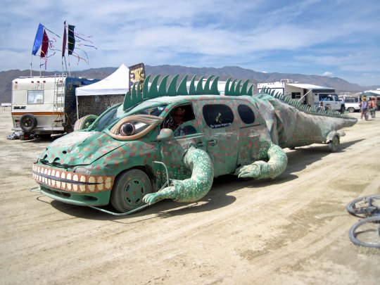 Car dragon mutant vehicle at Burning Man photographed by Tom Lovering.