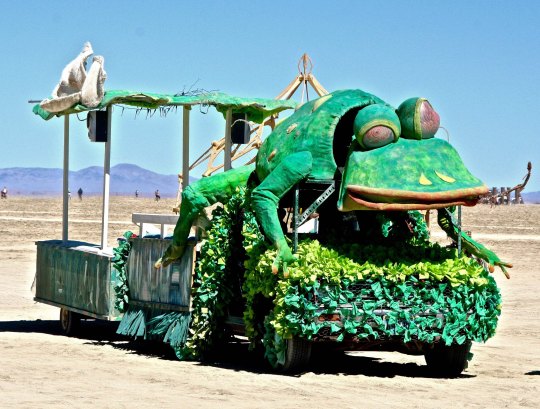 Cockeyed frog mutant vehicle at Burning Man.