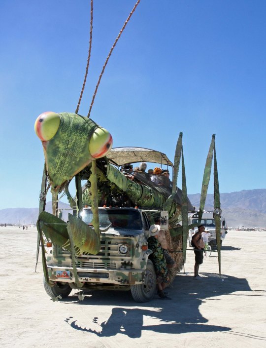 Praying Mantis mutant vehicle at Burning Man.