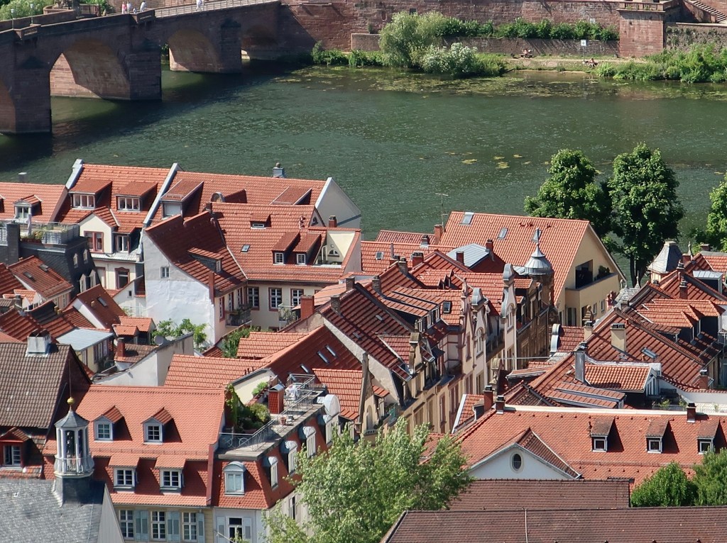 Pictures of Heidelberg taken by photographers Curt and Peggy Mekemson.